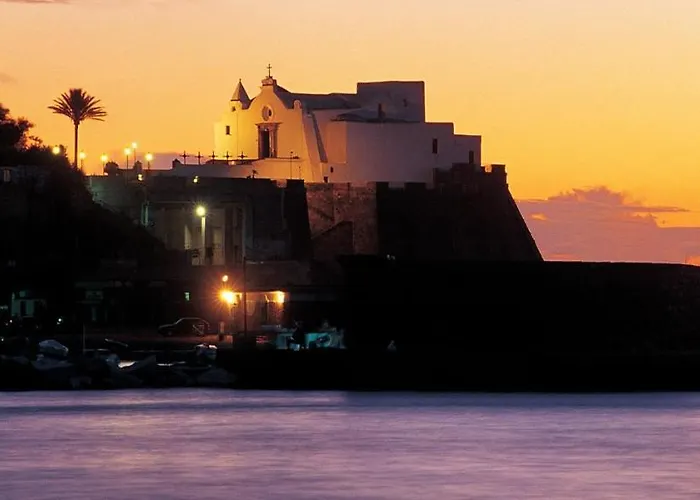 Bilocale Sul Lungomare Di Forio D\'Ischia - Serpico Sea & More