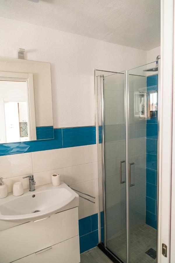 Apartment Bilocale Sul Lungomare Di Forio D'ischia - Serpico Sea & Forio di Ischia